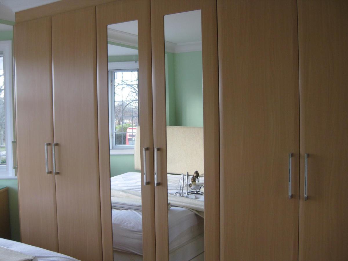 บรูกลิน เฮาส์ Hotel บาร์เน็ท ภายนอก รูปภาพ