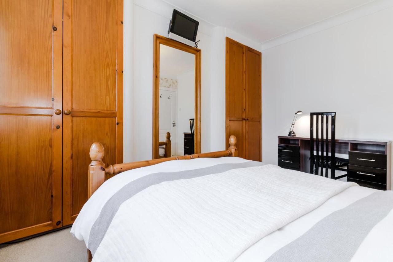 บรูกลิน เฮาส์ Hotel บาร์เน็ท ภายนอก รูปภาพ
